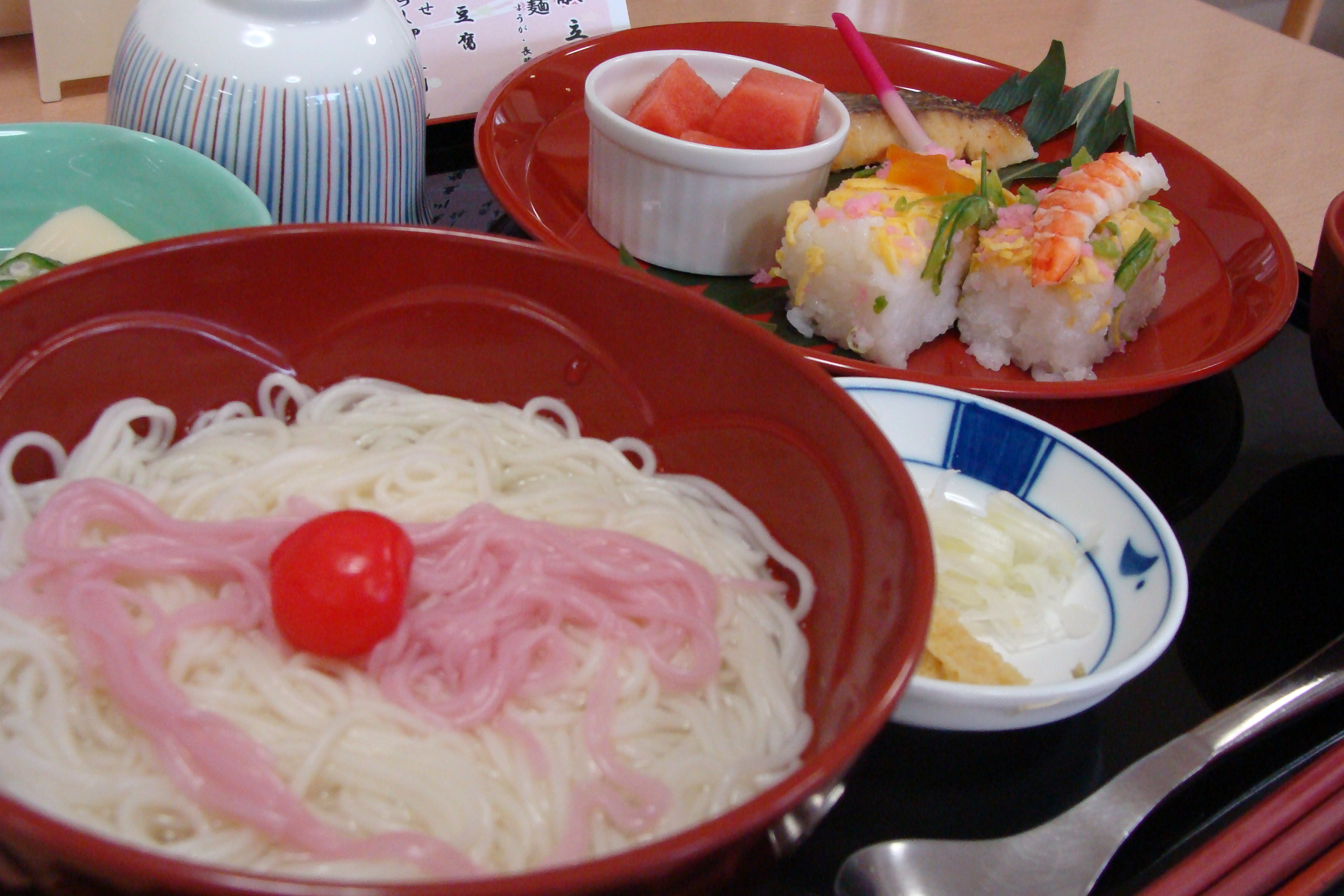 昼食